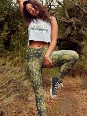 {aerie Offline} "7/8 Legging High Rise" Green Leopard Cheetah Animal Print WAP82